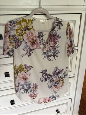 nine britton Cream Floral V-Neck Blouse with Pink & Olive Flowers